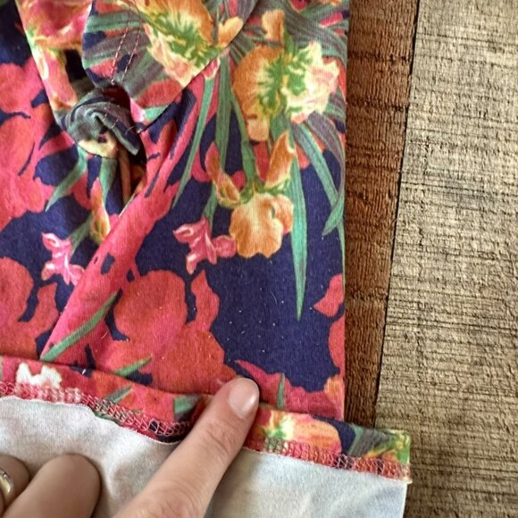 Lularoe Girls Size 6 Pink Hawaiian Floral Print Short Sleeve Knee Length Drees - Picture 6 of 9